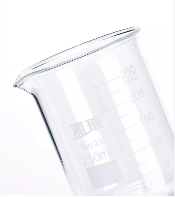 Laboratory Borosilicate Glassware Beaker With Spout Low Form Glass